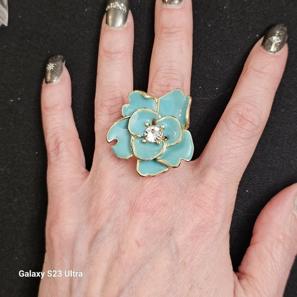 Large Turquoise Flower Ring with earings - Picture 2 of 9
